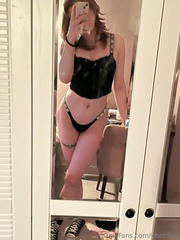 Full leaked Turkish girls page private onlyfans photo