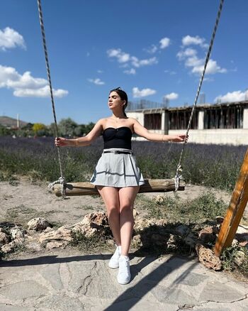 Full leaked Turkish girls page private onlyfans photo