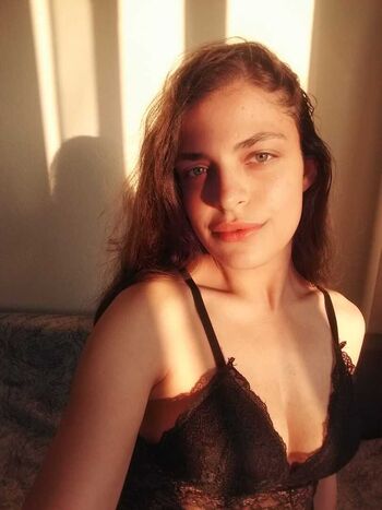 Full leaked Turkish girls page private onlyfans photo