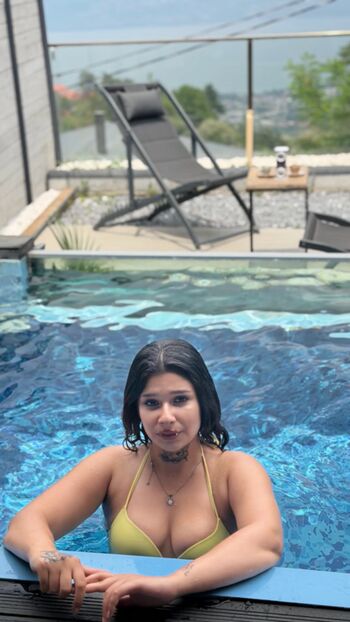 Full leaked Turkish girls page private onlyfans photo