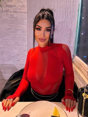 Full leaked Turkish girls private onlyfans photo