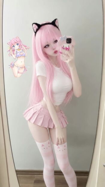 Full leaked Turkish petite girl private onlyfans photo