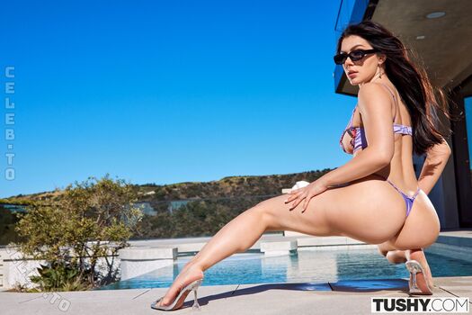 Full leaked Tushy private onlyfans photo