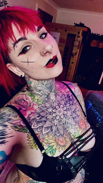 Full leaked Twoootles private onlyfans photo