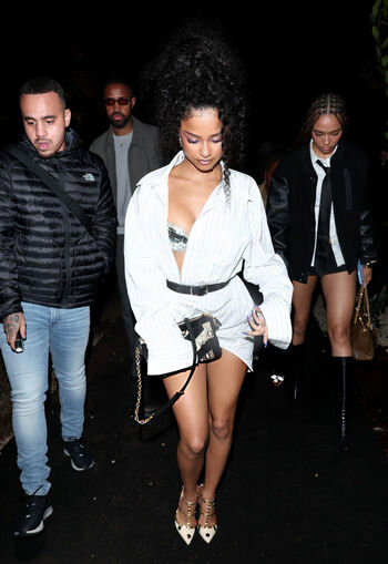 Full leaked Ariel winter/ private onlyfans photo