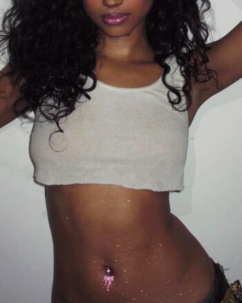 Full leaked Tyla page private onlyfans photo