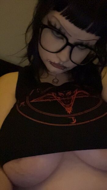 Full leaked Tyrannicaldecay private onlyfans photo