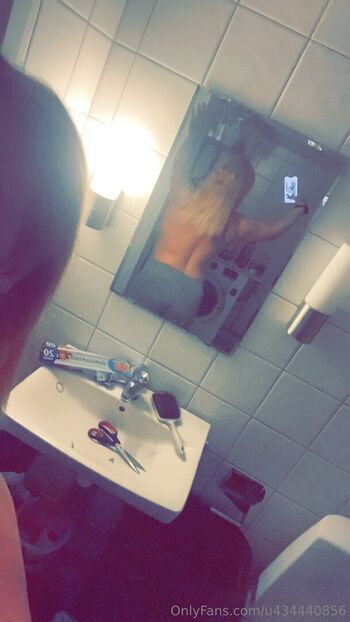Full leaked U private onlyfans photo