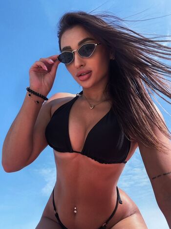 Full leaked Ukrainian girls private onlyfans photo