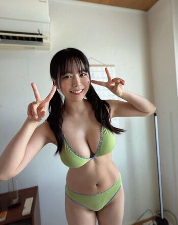Full leaked Umi shinonome  page private onlyfans photo