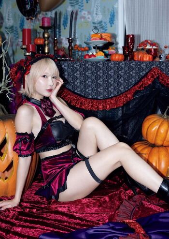 Full leaked Umi shinonome page private onlyfans photo