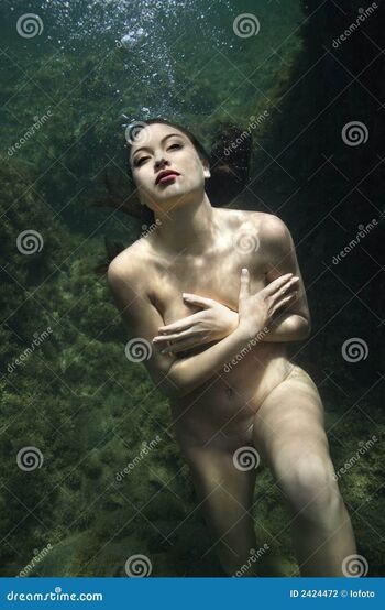Full leaked Underwater private onlyfans photo
