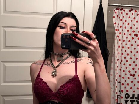 Full leaked Unhingedray private onlyfans photo