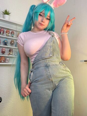 Full leaked Upminaa page private onlyfans photo