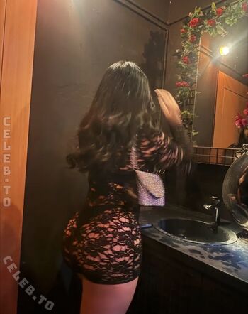 Full leaked Urfavasian private onlyfans photo