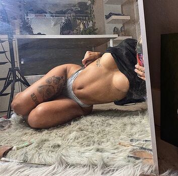 Full leaked Urgoddessnicki private onlyfans photo