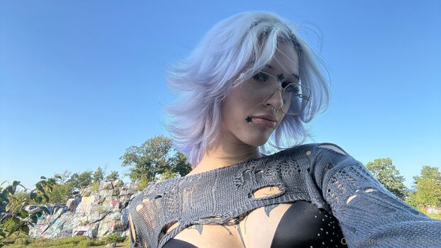 Full leaked Urlunaa private onlyfans photo