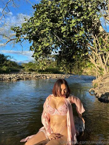 Full leaked Uwujennn page private onlyfans photo