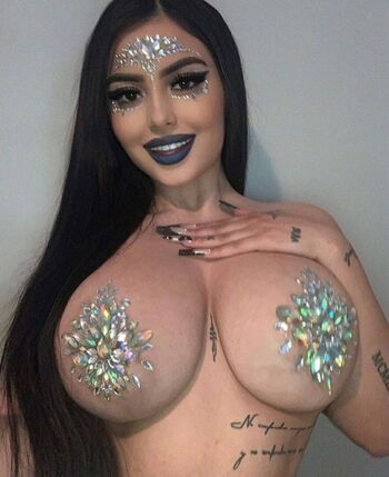 Full leaked Uxiathierry page private onlyfans photo