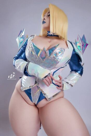 Full leaked Uyuychan private onlyfans photo