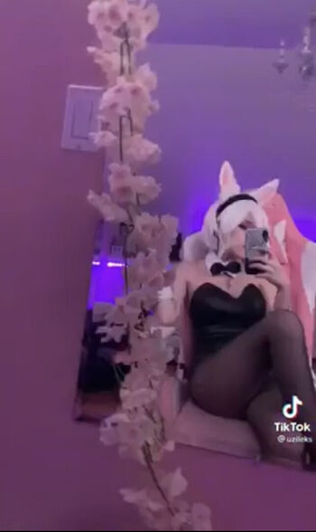 Full leaked Uzileks private onlyfans photo