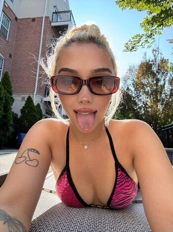 Full leaked V qx private onlyfans photo