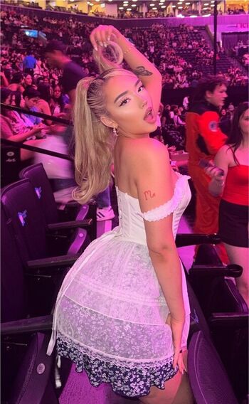 Full leaked Laras sterni/ private onlyfans photo