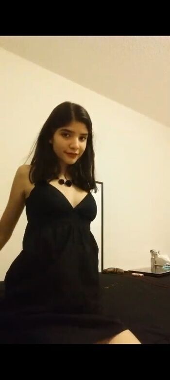 Full leaked Valecast private onlyfans photo