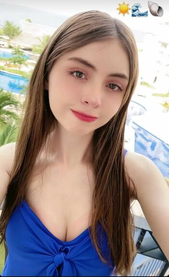 Full leaked Valelizuwu private onlyfans photo