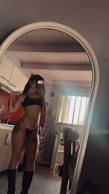 Full leaked Valen pinto private onlyfans photo
