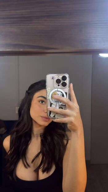 Full leaked Valentina buzzurro page private onlyfans photo