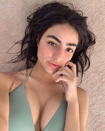 Full leaked Valentina buzzurro private onlyfans photo