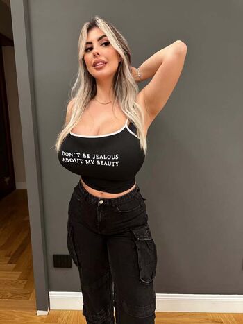 Full leaked Valentina di rocco private onlyfans photo