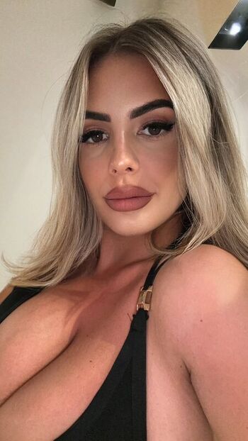 Full leaked Valentina di rocco private onlyfans photo