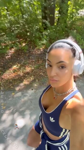 Full leaked Valentina maceri private onlyfans photo