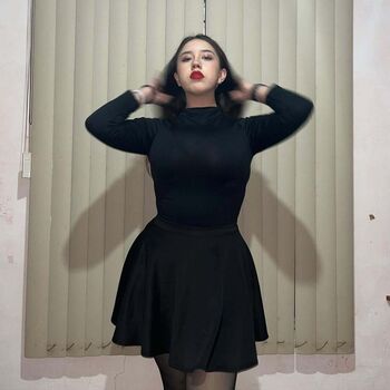 Full leaked Valeria private onlyfans photo