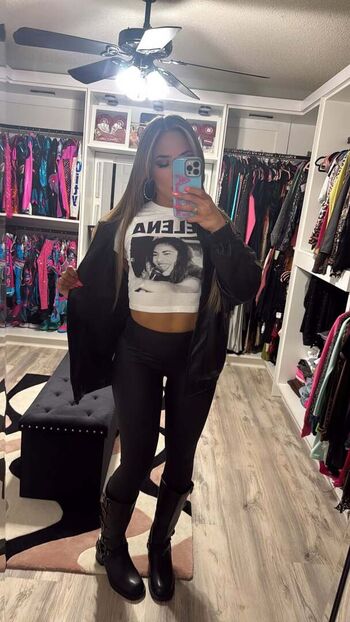 Full leaked Valerie loureda  page private onlyfans photo