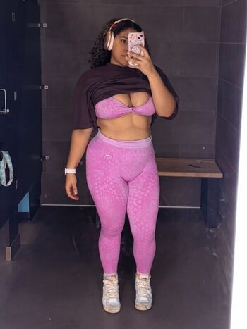 Full leaked Valeriezun private onlyfans photo