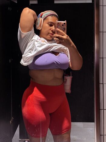 Full leaked Valeriezun private onlyfans photo