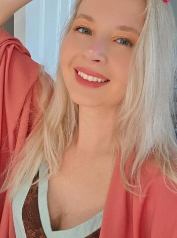 Valeriya ASMR