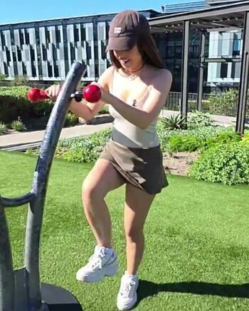 Full leaked Valkyrae page private onlyfans photo