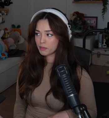 Full leaked Valkyrae private onlyfans photo