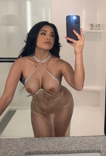 Full leaked Valkyrae  page private onlyfans photo
