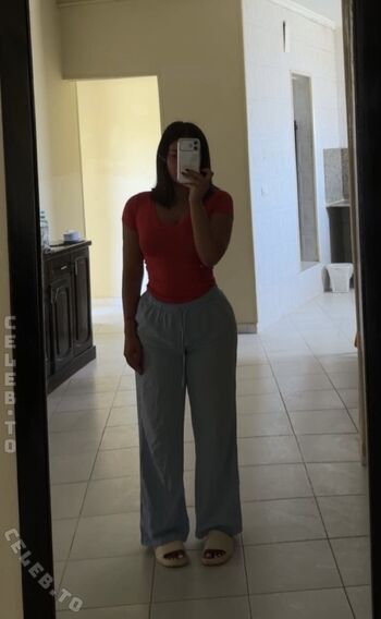 Full leaked Valonaash page private onlyfans photo
