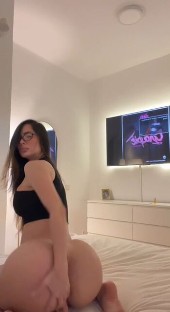 Full leaked Valrual private onlyfans photo