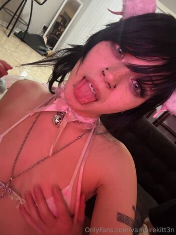 Full leaked Valvampire private onlyfans photo