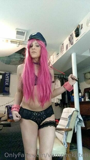 vampirekitteh