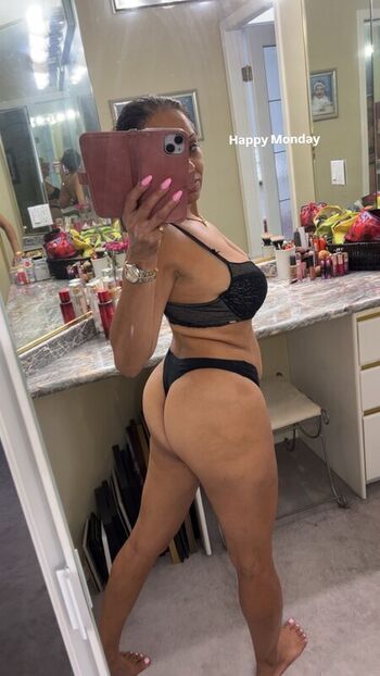 Full leaked Vancitymami page private onlyfans photo