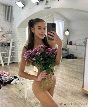 Full leaked Vanessa alessia private onlyfans photo