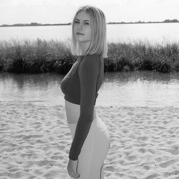vanessa.lea.s_official